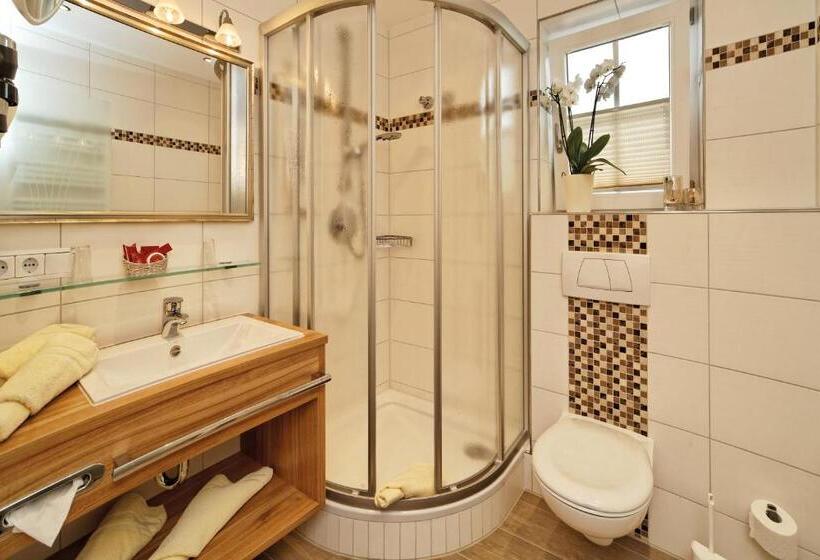 Номер Deluxe с Балконом, Wellness  & Sporthotel Jagdhof