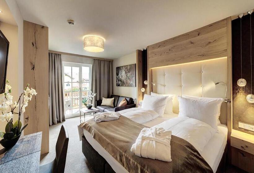 Номер Deluxe с Балконом, Wellness & Sporthotel Jagdhof