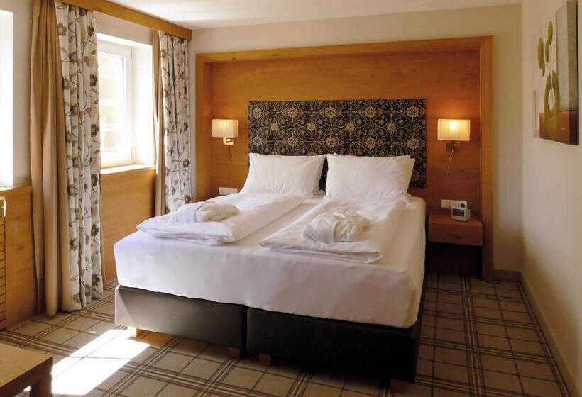 Люкс, Wellness & Sporthotel Jagdhof