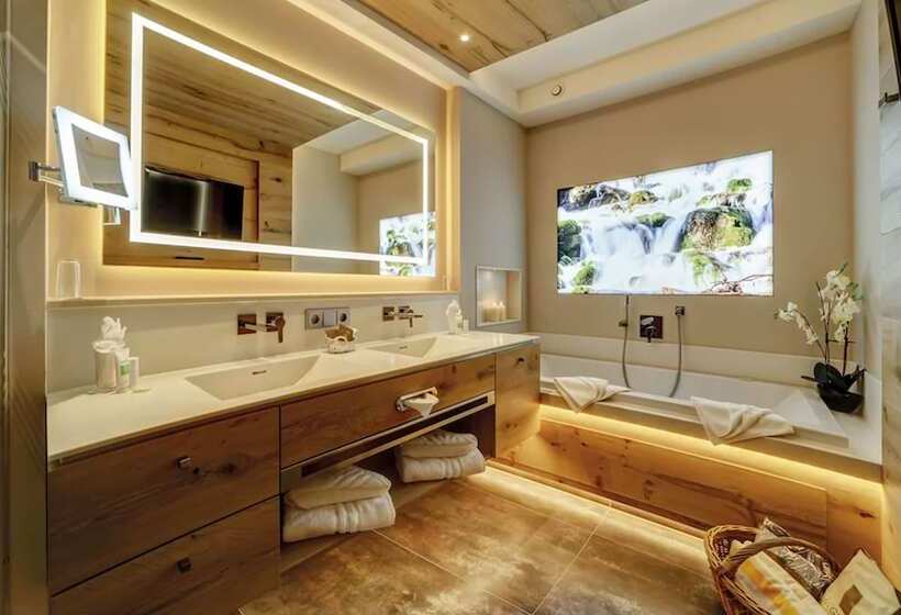 Family Suite, Wellness & Sporthotel Jagdhof