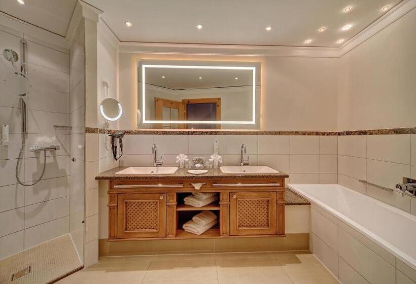 Люкс, Wellness & Sporthotel Jagdhof