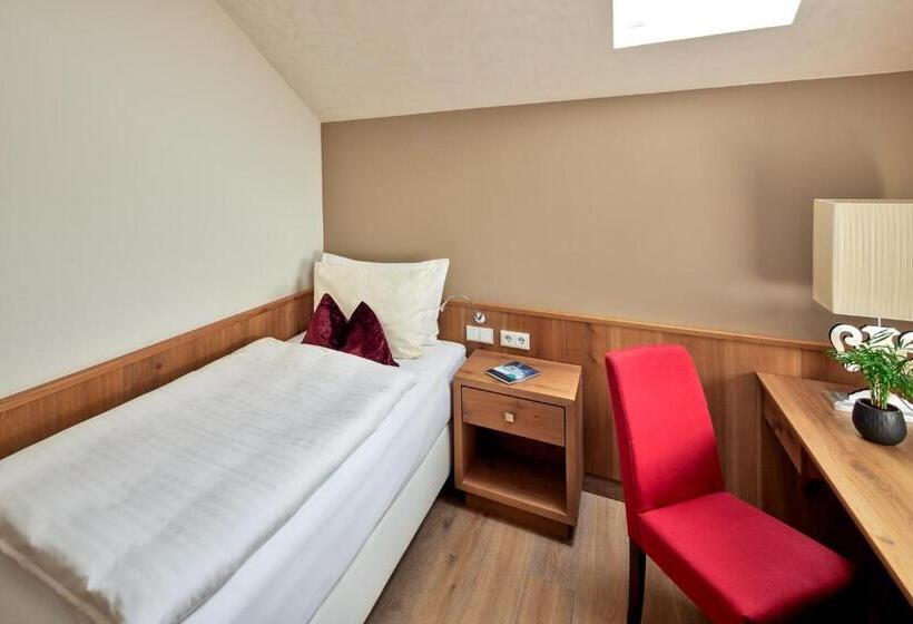 Family Suite, Wellness  & Sporthotel Jagdhof