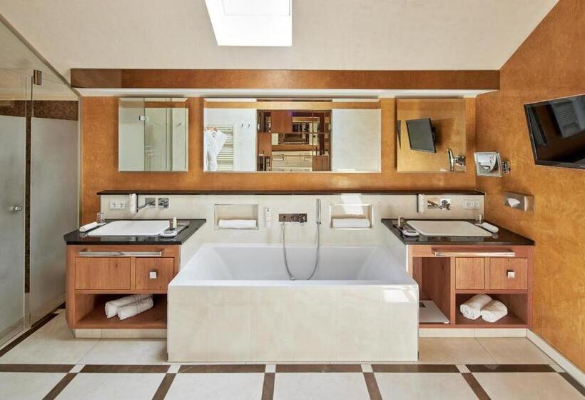 Family Suite, Wellness & Sporthotel Jagdhof