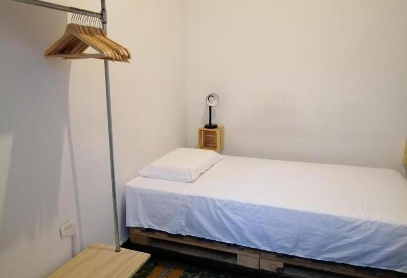 ベーシックルーム, Aché Home Experience