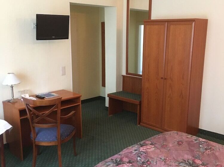 غرفة قياسية فردية, Gasthof Goldener Hahn