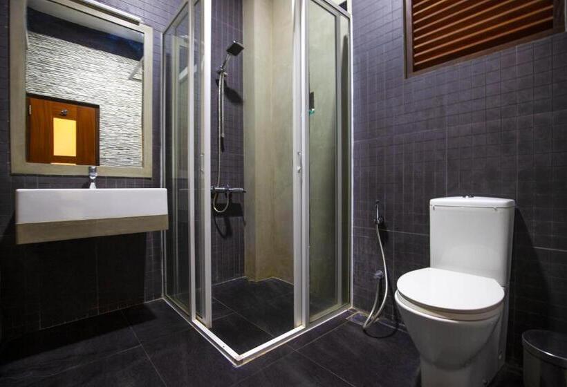 발코니 디럭스 룸, Kalapuwa Resort