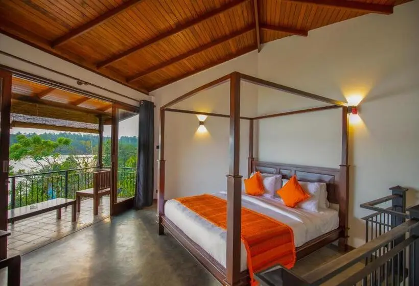 Deluxe Kolmen Hengen Huone, Kalapuwa Resort