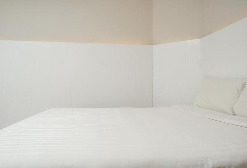 غرفة قياسية, Capital O 90083 Riverfront Inn