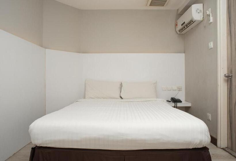 스탠다드 룸, Capital O 90083 Riverfront Inn