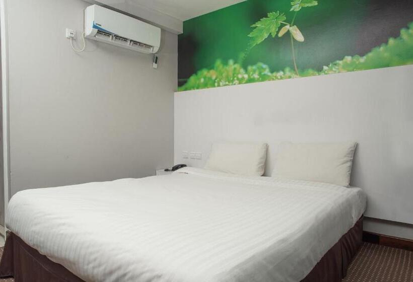 غرفة قياسية سرير كينج, Capital O 90083 Riverfront Inn