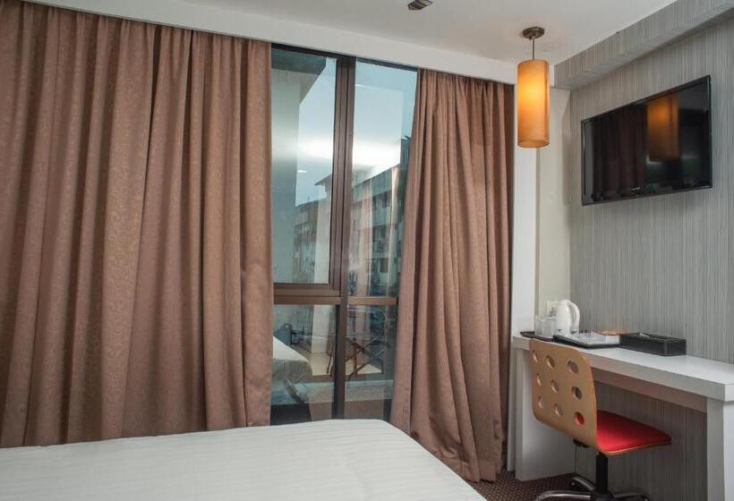 غرفة قياسية سرير كينج, Capital O 90083 Riverfront Inn
