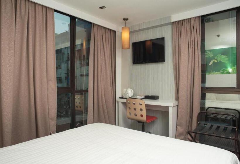 غرفة قياسية سرير كينج, Capital O 90083 Riverfront Inn