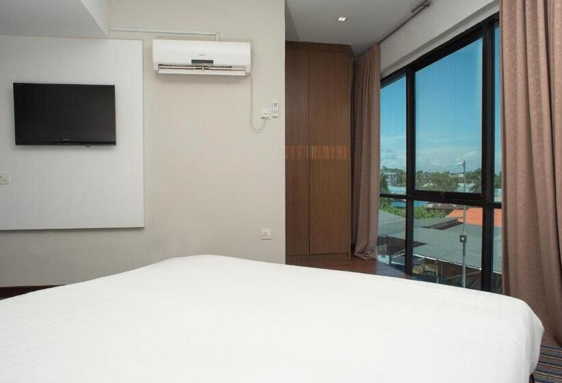 غرفة ديلوكس سرير كينج, Capital O 90083 Riverfront Inn