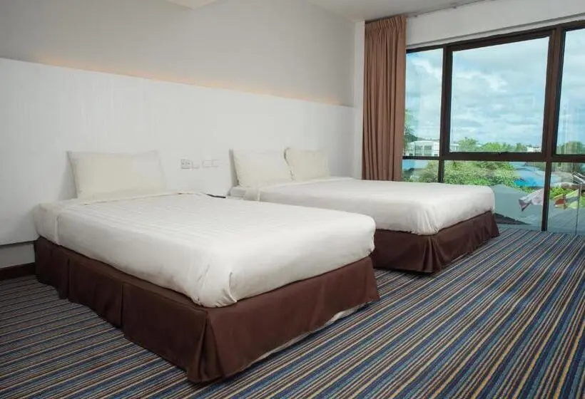 スーペリアースイート, Capital O 90083 Riverfront Inn