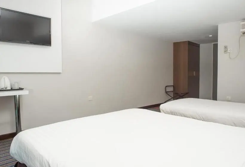 スーペリアースイート, Capital O 90083 Riverfront Inn