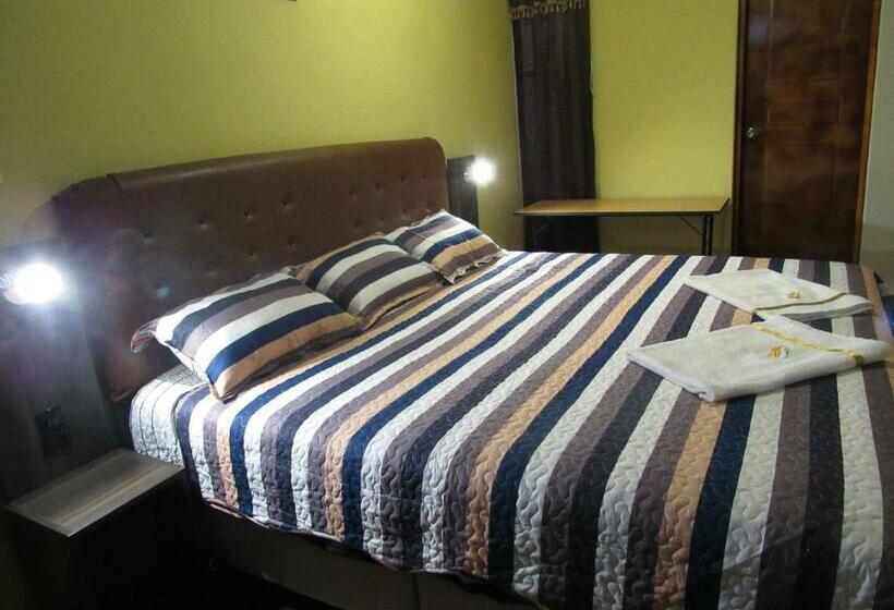 غرفة قياسية, Sueños Dorados