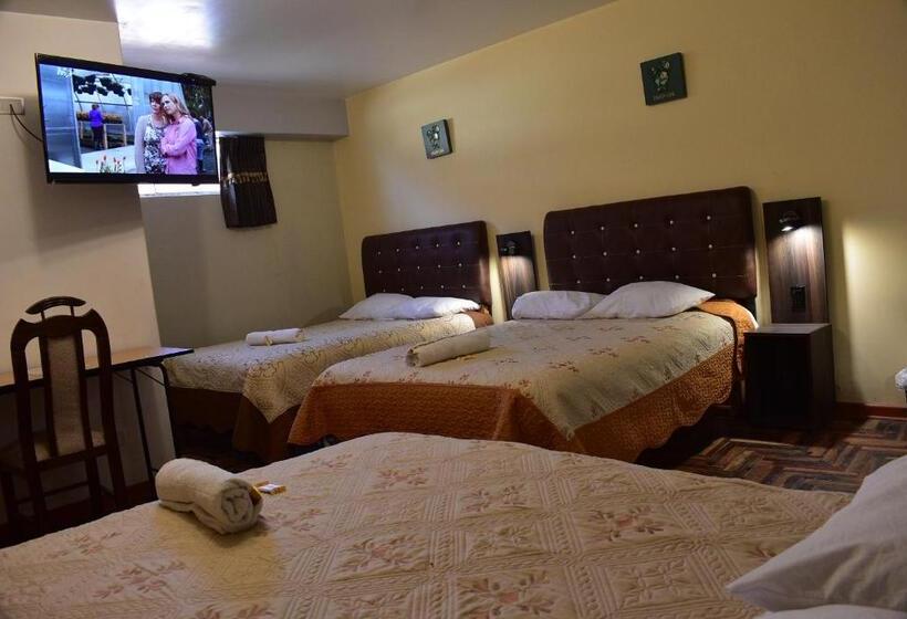 غرفة قياسية ثلاثية, Sueños Dorados