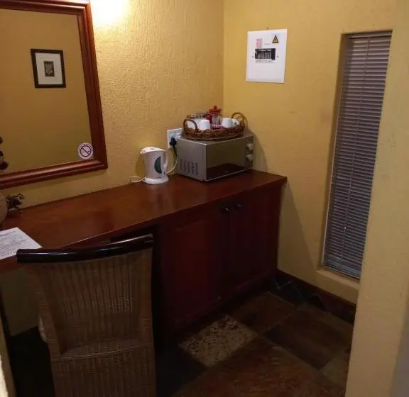 اتاق لوکس, Mhlati Guest Cottages