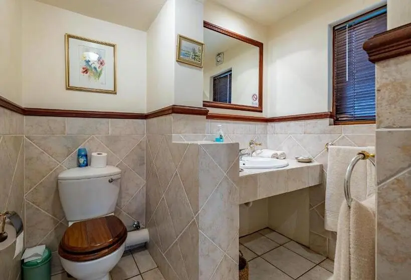 اتاق راحتی, Mhlati Guest Cottages