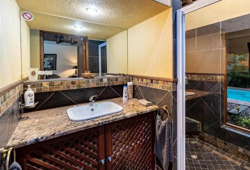 اتاق استاندارد, Mhlati Guest Cottages