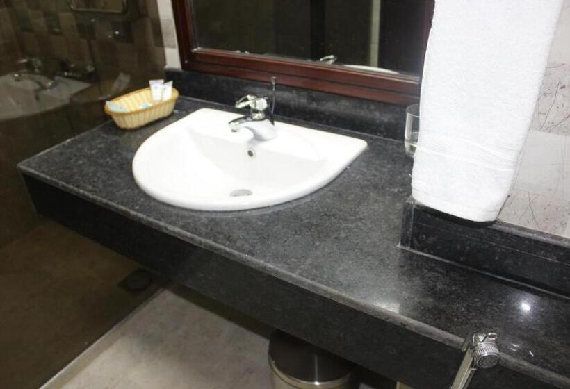 سوییت, Blue Sapphire