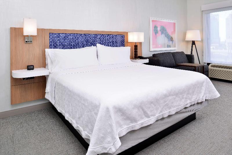 חדר סטנדרט עם מיטת קינג, Hampton Inn Tampa Downtown Channel District