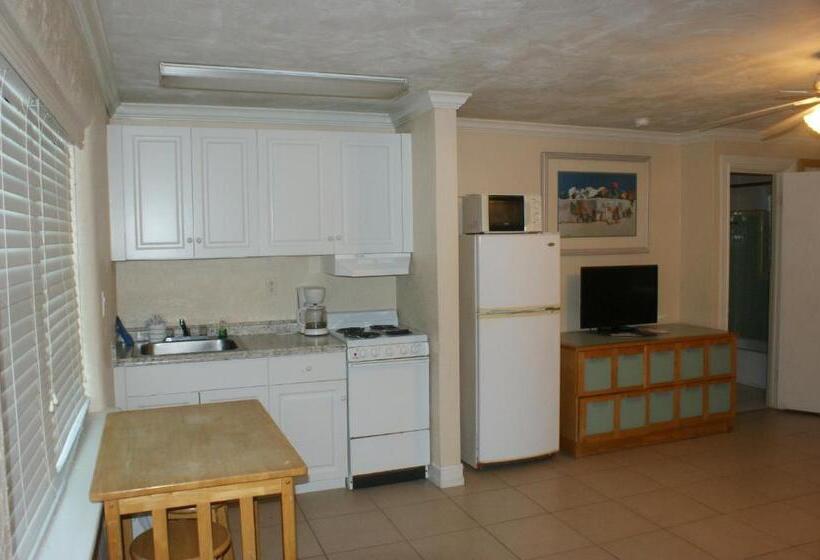 إستوديو قياسى سرير كينج, Sea Vista Motel