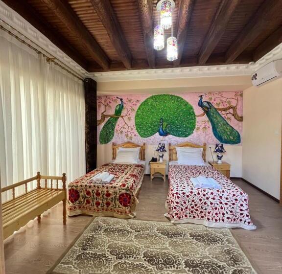 标准间, Basilic Boutique