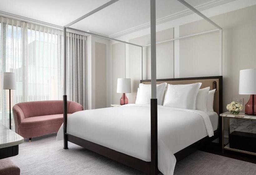 Номер Премиум, Four Seasons Hotel Montreal