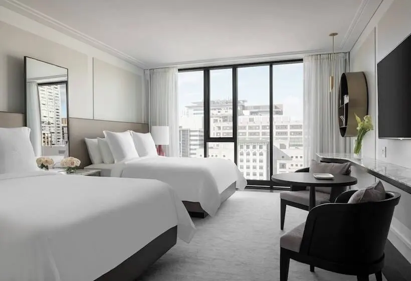 デラックスルーム, Four Seasons Hotel Montreal