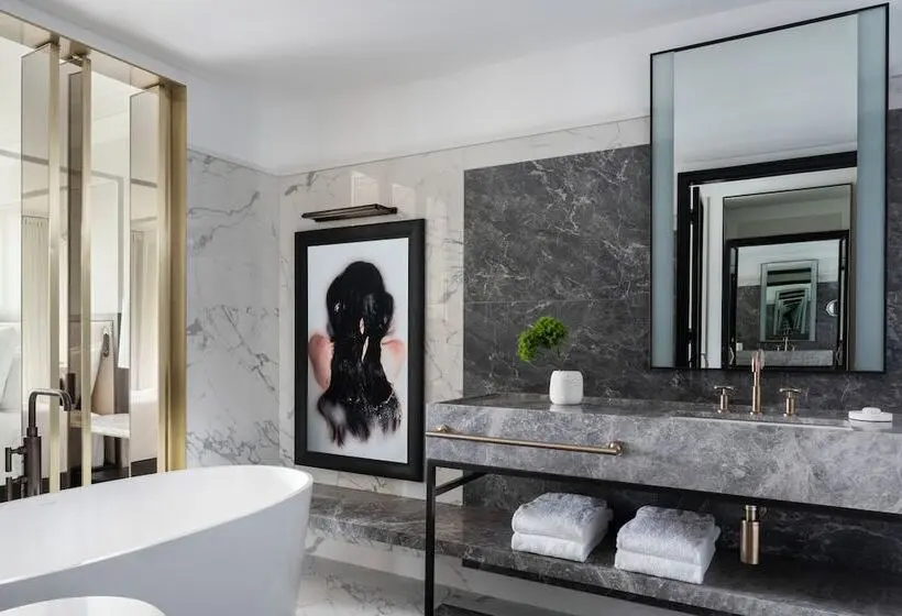 プレミアムルーム, Four Seasons Hotel Montreal