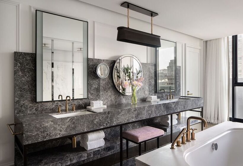 Люкс Президентский 2 Спальни, Four Seasons Hotel Montreal