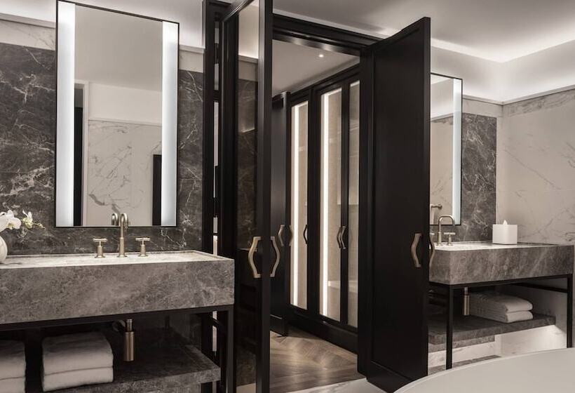 Люкс Премиум, Four Seasons Hotel Montreal