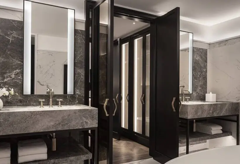 プレミアムスイート, Four Seasons Hotel Montreal