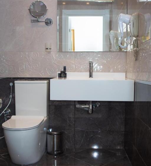 اتاق لوکس, Theatrum Hotel Baku