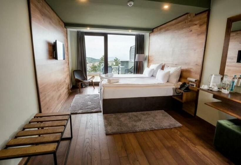 سوییت جونیور, Panorama Hotel & Spa