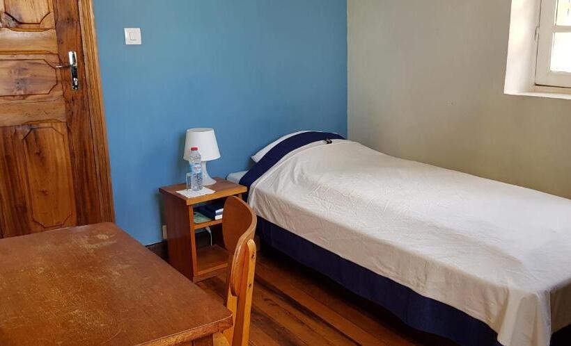 اتاق لوکس یک تخته, Lovasoa 4c