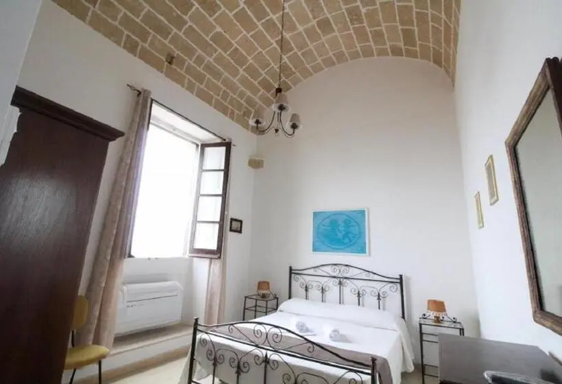 اتاق سه نفره دلوکس با چشمانداز دریا, Camera Vista Mare Holidayz
