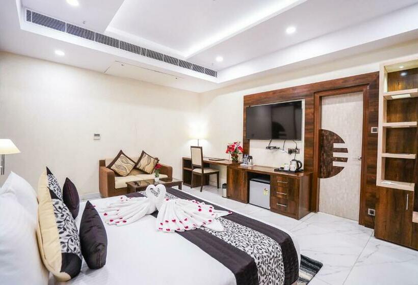 标准间, Millenia Regency Lucknow