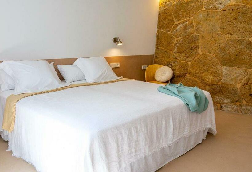 스탠다드 룸, Noualt