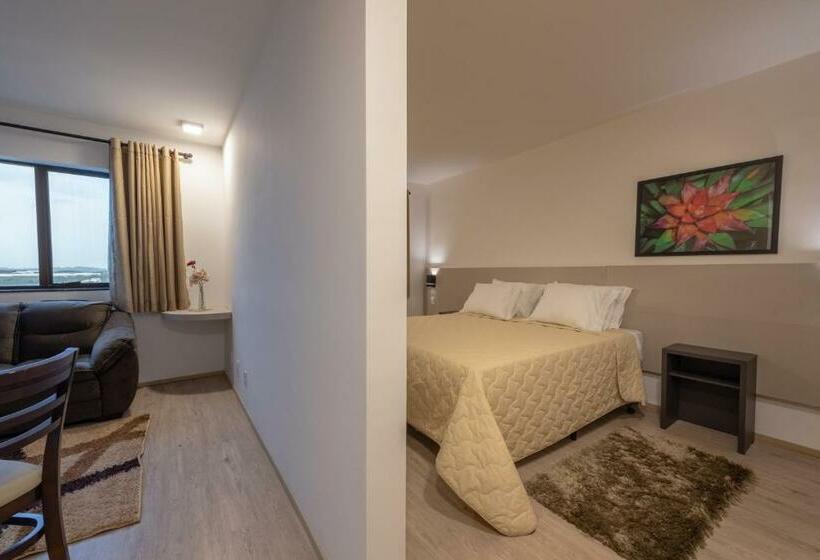 标准工作室, Via Garden Varginha