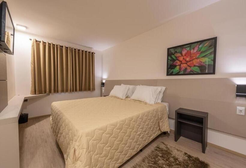 标准工作室, Via Garden Varginha