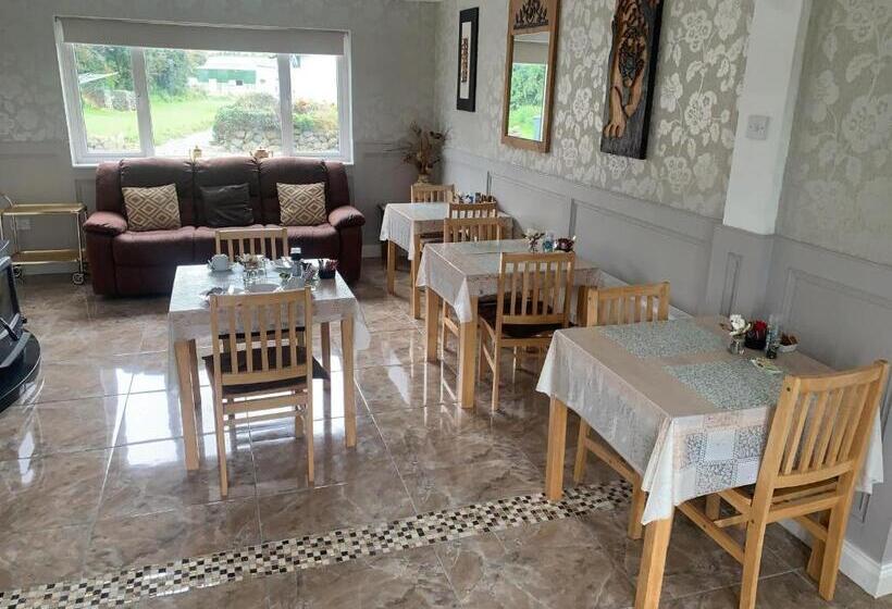 חדר משפחתי, Whitaker Lodge Bed & Breakfast