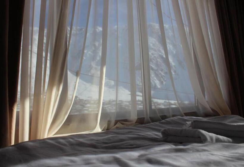 バルコニー付きスタンダードトリプルルーム, Ketino S Home