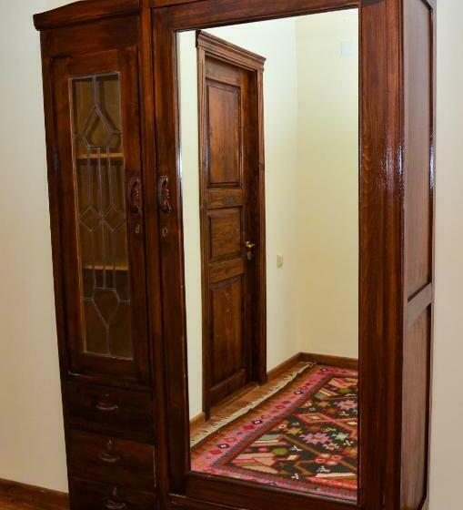 اتاق استاندارد با چشم‌انداز باغ, Khoreayi Dzor