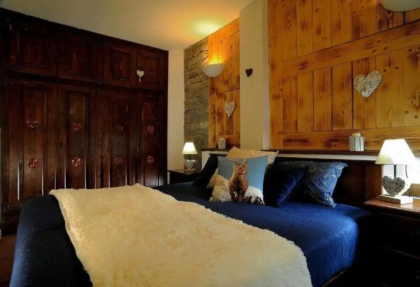 سوییت جونیور, Aparthotel Foyer D Antan Suite Con Caminetto Hammam O Vasca Idromassaggio