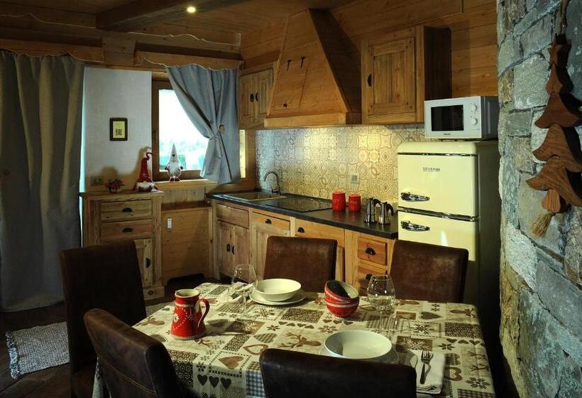 جناح سرير كينج, Aparthotel Foyer D Antan Suite Con Caminetto Hammam O Vasca Idromassaggio