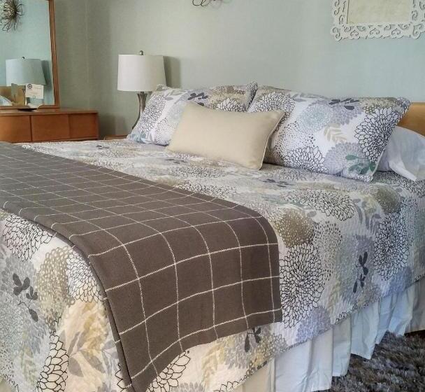 Номер Deluxe Кровать Кинг, Georges On York B&b