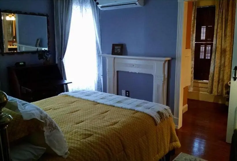 ガーデンビュースタンダードルーム, Georges On York B&b