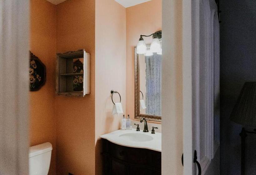 标准房带园景, Georges On York B&b